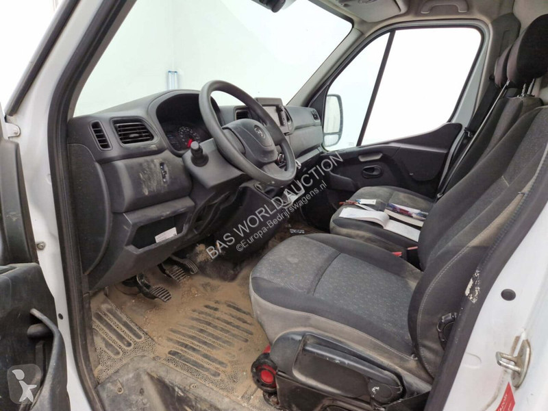 Furgoneta Opel 2.3 DT L2H2 Airco/NAV/PDC