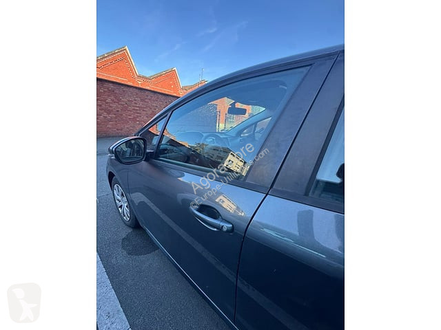 Furgoneta Peugeot 208
