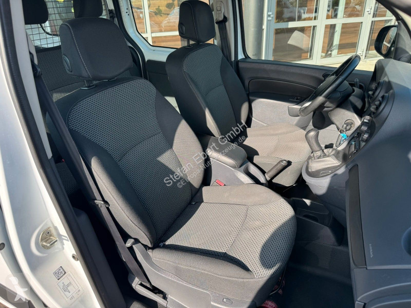 Коммерческий автомобиль Mercedes 109 CDI Mixto...