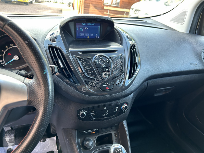 Коммерческий автомобиль Ford Transit 1.5 TDCI...