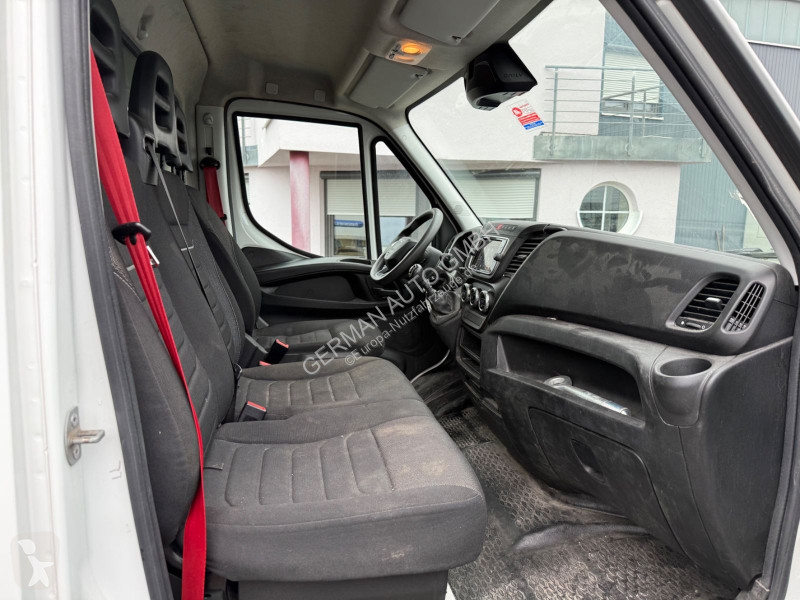 Veículo utilitário Iveco 35C16 3,0L Koffer LBW...