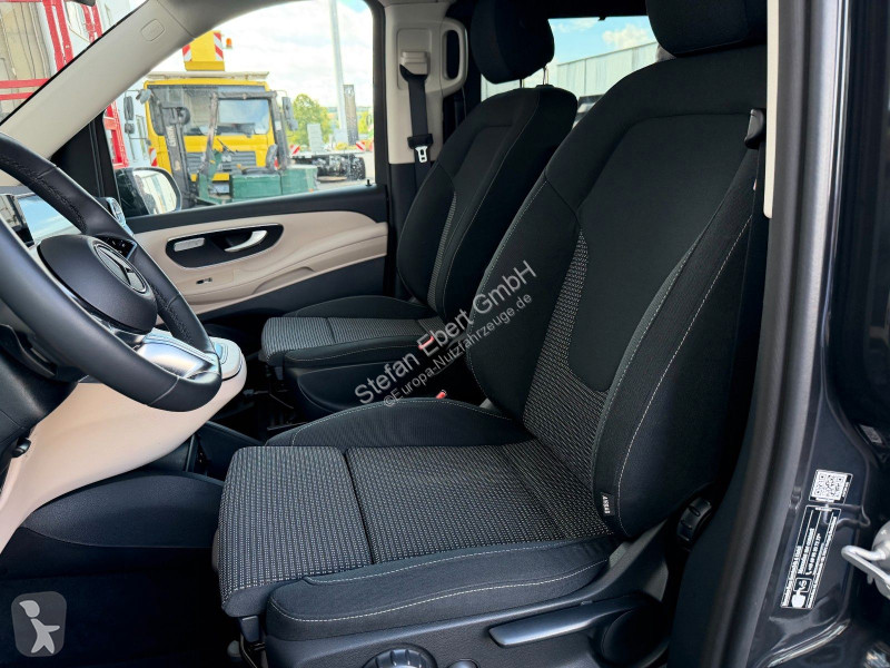 Užitkové vozidlo Mercedes V 220 d  AIRMATIC...