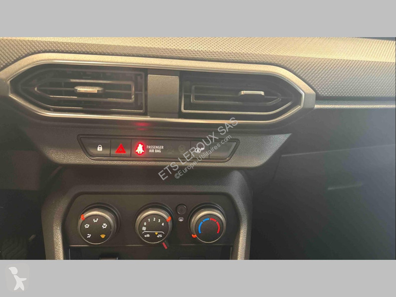 Užitkové vozidlo Dacia SANDERO