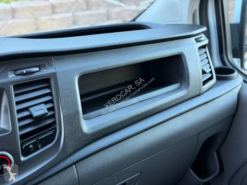 Furgoneta Ford