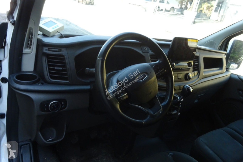 Véhicule utilitaire Ford 2,0 DPF 130