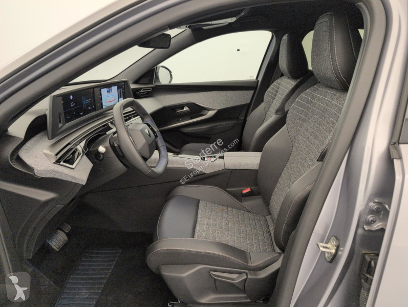 Véhicule utilitaire Peugeot