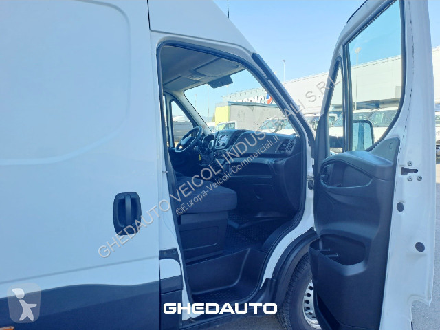 Haszongépjármű Iveco 35S16