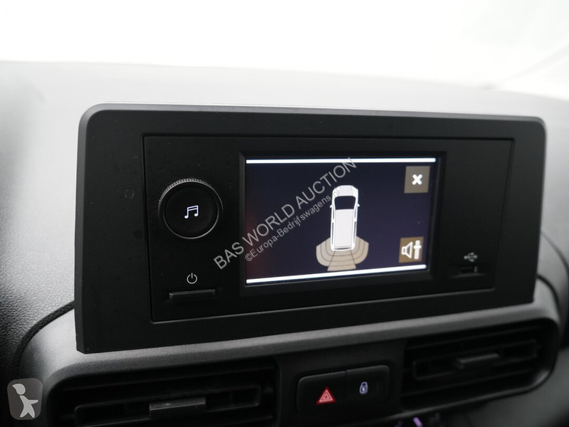 Haszongépjármű Opel e 136pk -e