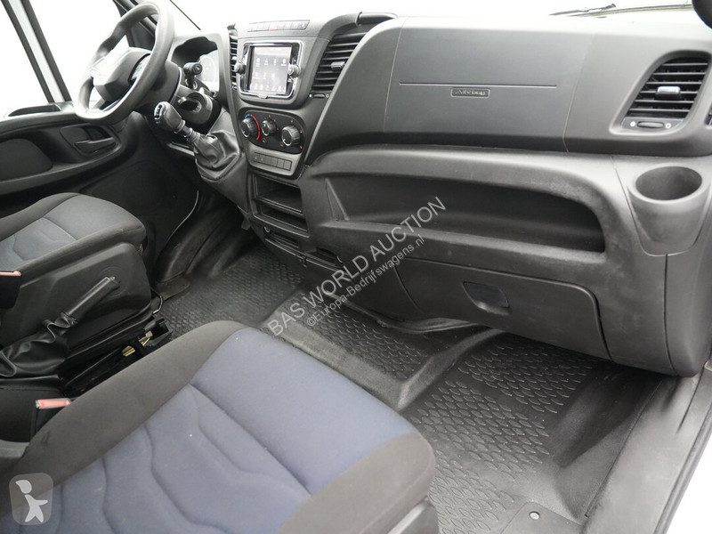 Furgoneta Iveco 35C16