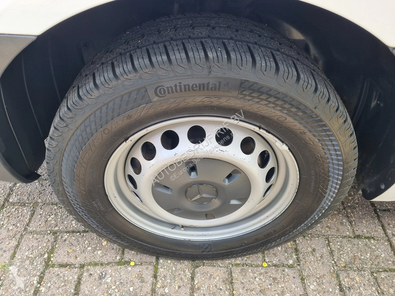 Haszongépjármű Mercedes 314 CDI