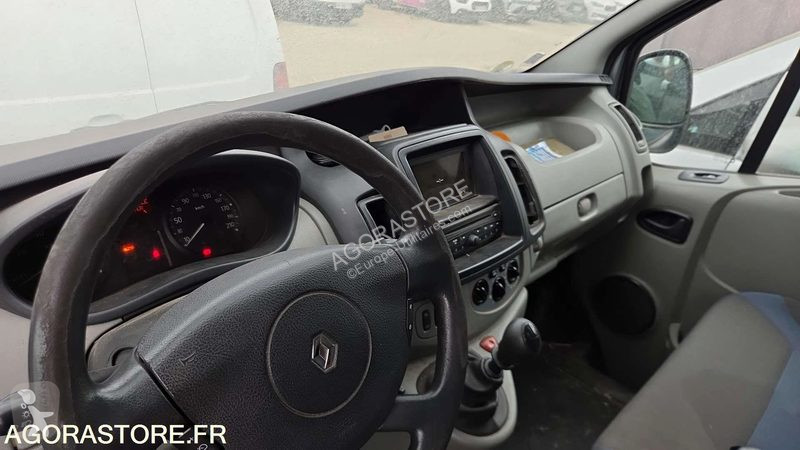 Veículo utilitário Renault TRAFIC