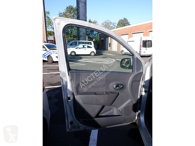 Veículo utilitário Dacia
