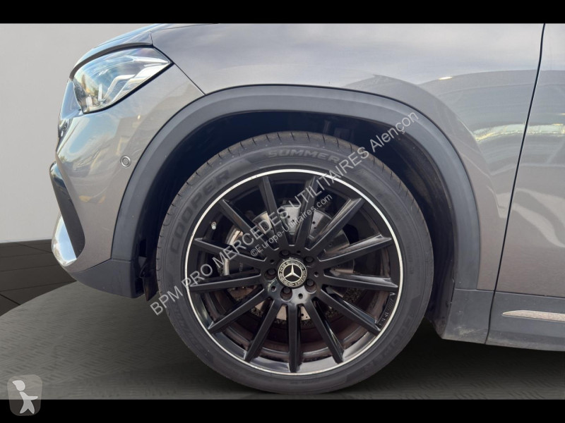 Veículo utilitário Mercedes GLA 200 d 150ch AMG...