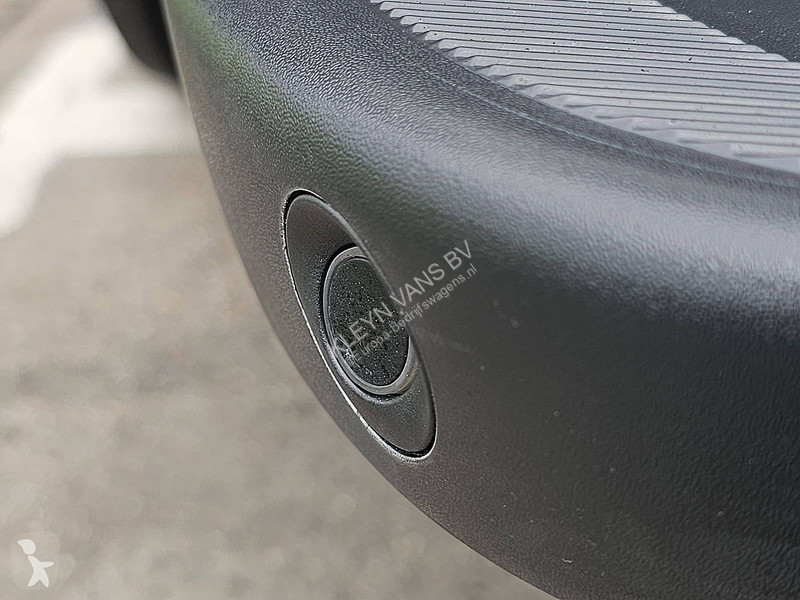 Autoutilitară Mercedes 317 L2H2 Mbux Automaat!