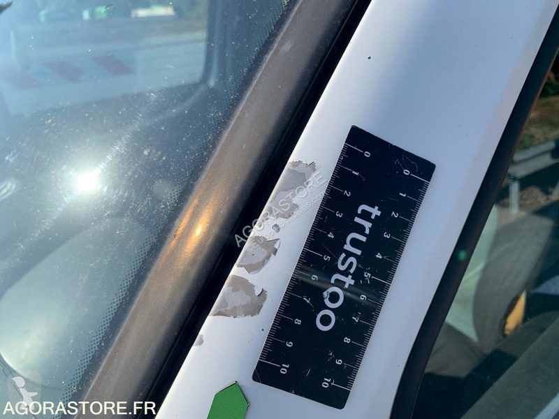 Véhicule utilitaire Fiat DOBLO