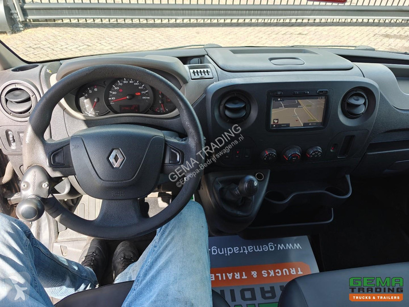Užitkové vozidlo Renault Euro6B - L3H2 - Rear...