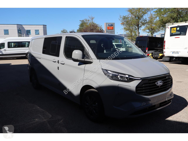 Véhicule utilitaire Ford