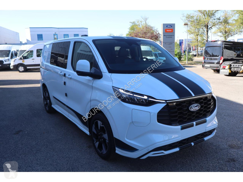 Véhicule utilitaire Ford