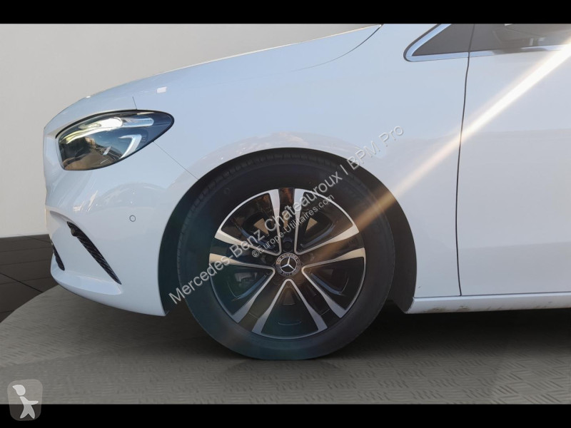 Véhicule utilitaire Mercedes 180d 116ch...