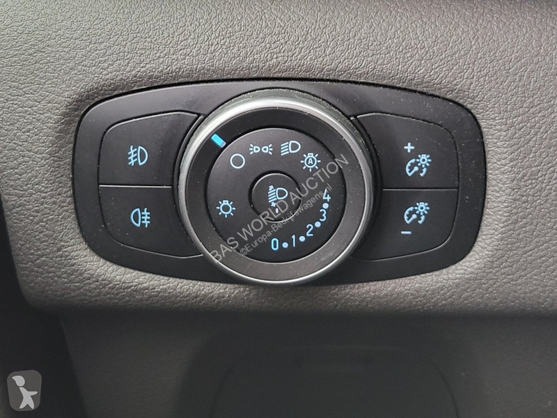 Véhicule utilitaire Ford 300 2.0 TDCI L1H1...