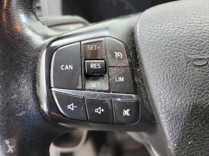 Véhicule utilitaire Ford 280 2.0 TDCI L1H1 Trend