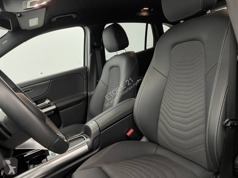 Veicolo commerciale Mercedes GLA 200 d 8G-DCT