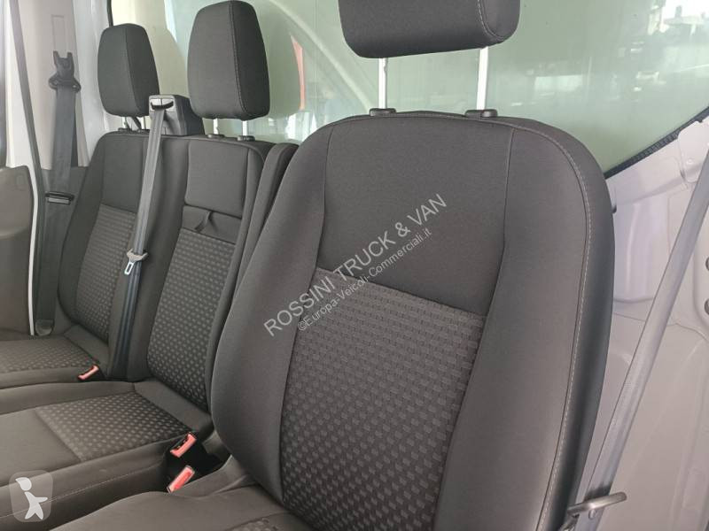 Veicolo commerciale Ford 130