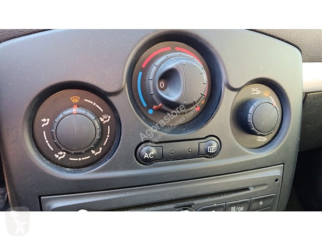 Коммерческий автомобиль Renault CLIO