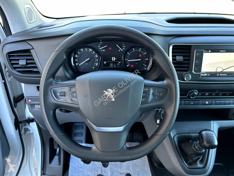 Коммерческий автомобиль Peugeot Standard...