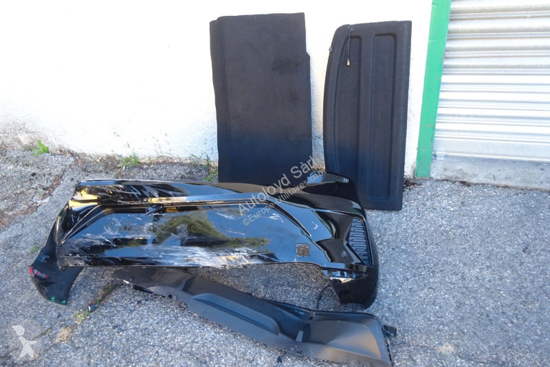 Коммерческий автомобиль Renault CLIO E-TECH 1,6...