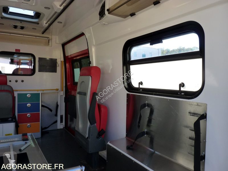 Samochód dostawczy Peugeot BOXER 4X4 DANGEL