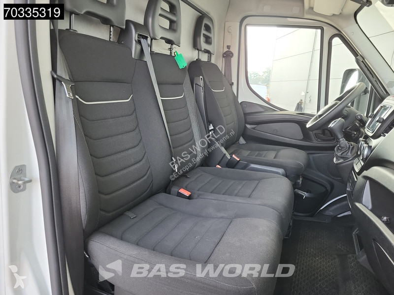 Nyttofordon Iveco 72C21 3.0L Automaat 1000KG...