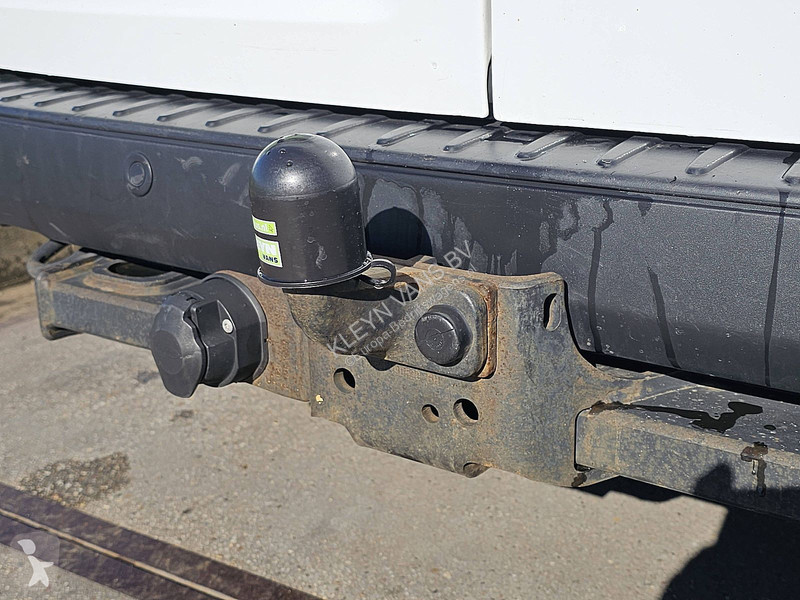 Autoutilitară Ford 2.0 L2H1 Dubbele Cabine