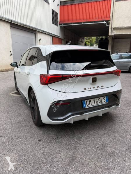 Лекотоварен автомобил Cupra