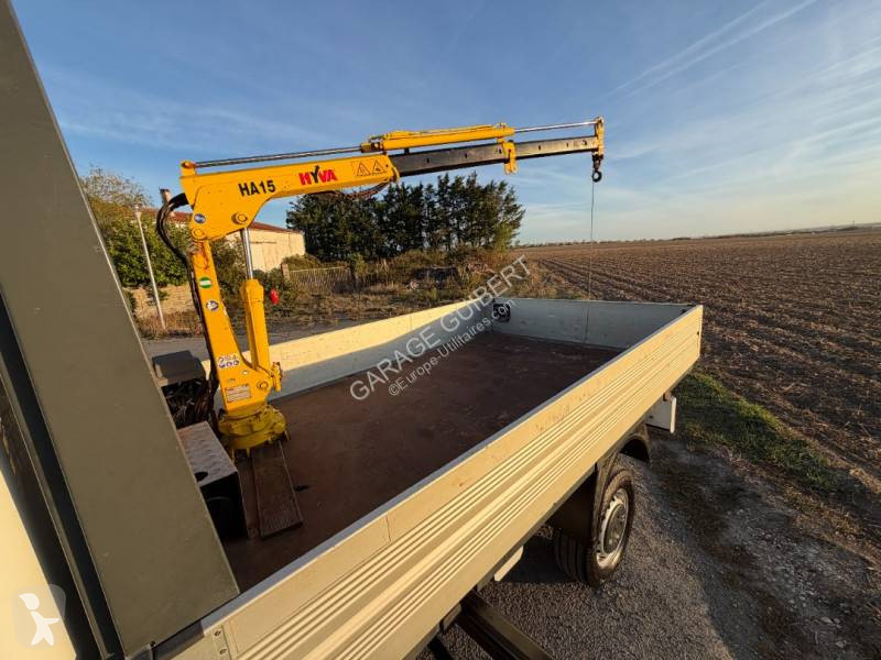 Véhicule utilitaire Renault RJ 3T500 130 CONFORT