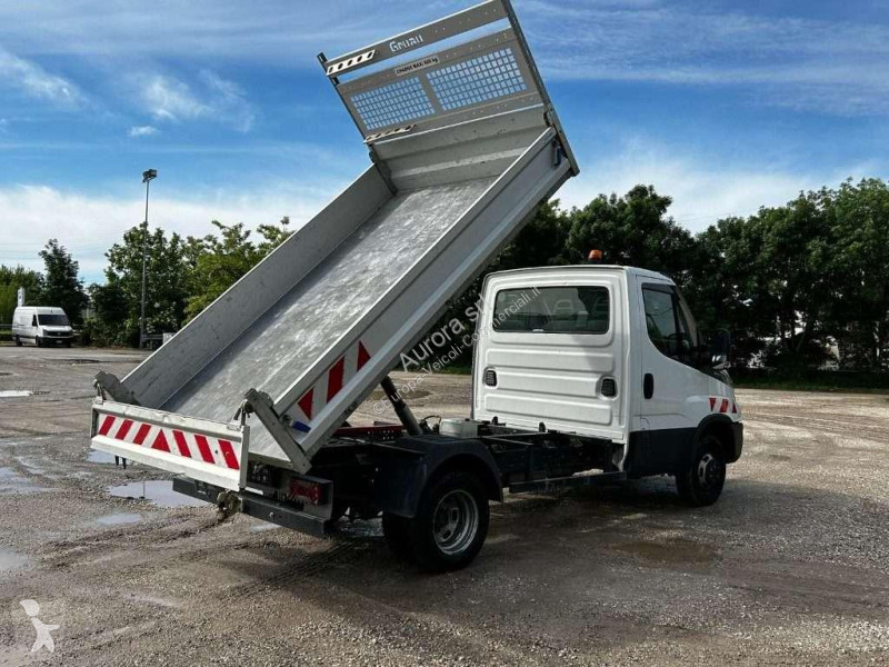 عربة نفعية Iveco DAILY 35.140 RIBALTABILE