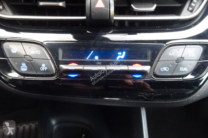 Véhicule utilitaire Toyota 20 VTT 153 HYBRID BVA