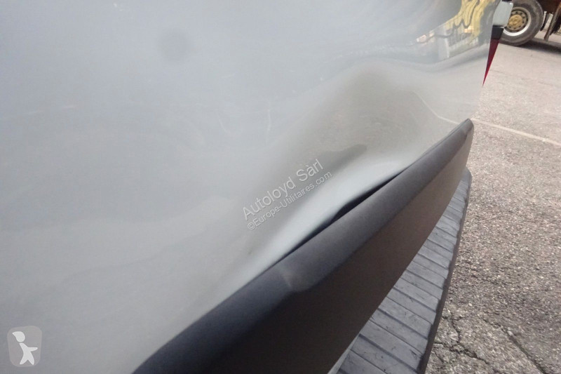 Véhicule utilitaire Renault TRAFIC 2,0 DCI 120