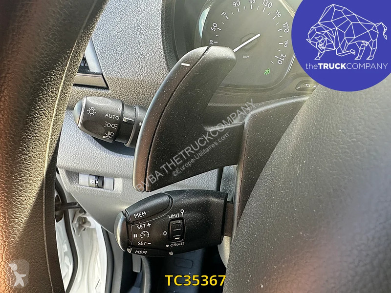 Véhicule utilitaire Peugeot