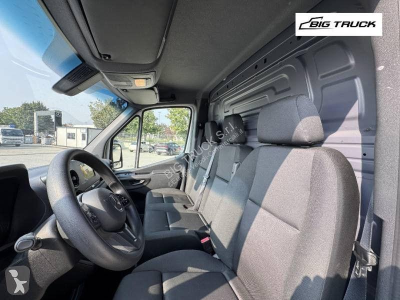 Véhicule utilitaire Mercedes 214 CDI