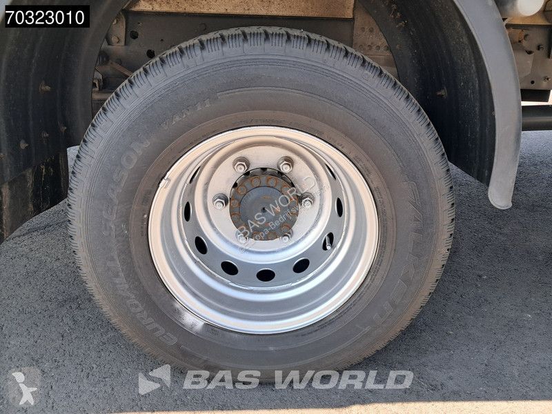 Véhicule utilitaire Iveco 3.0L CNG 1000KG...