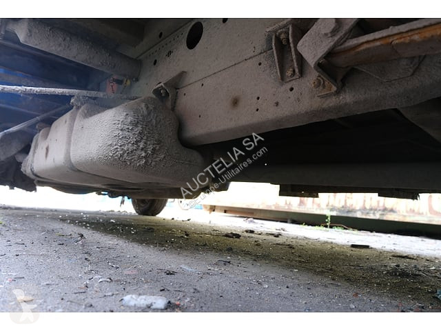Véhicule utilitaire Iveco 40C35