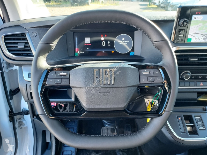 Fiat SCUDO FG BVA 5 PLACES XL 2.2 DIESEL 180CH...