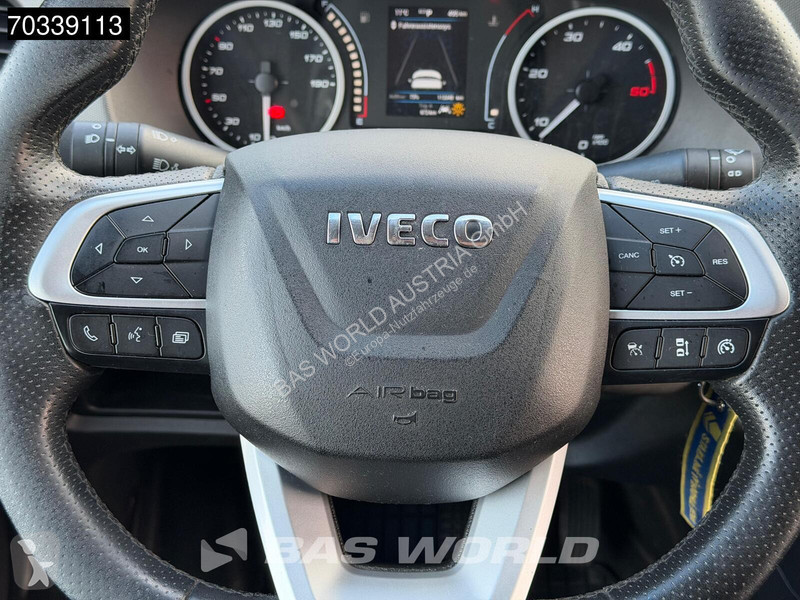 Véhicule utilitaire Iveco 50C18 3.0L Automatik...