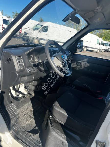 Véhicule utilitaire Piaggio NP6