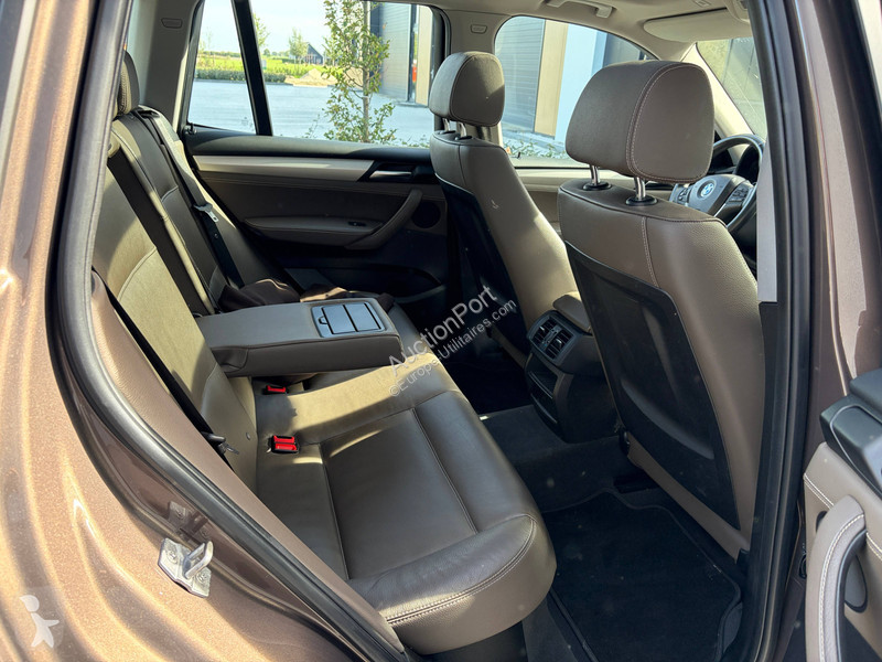 Véhicule utilitaire BMW