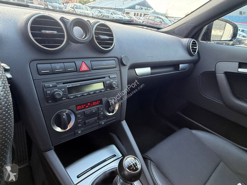 Véhicule utilitaire Audi A3