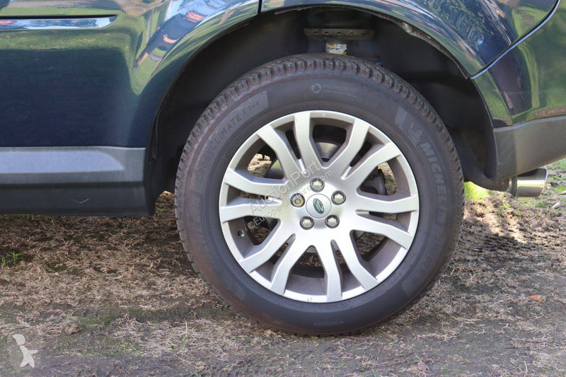 Véhicule utilitaire Land Rover HSE i6