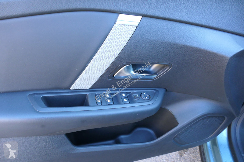 Véhicule utilitaire Citroën C4 Shine KLIMA