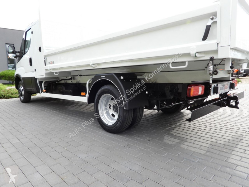 Véhicule utilitaire Iveco 35C16 DAILY